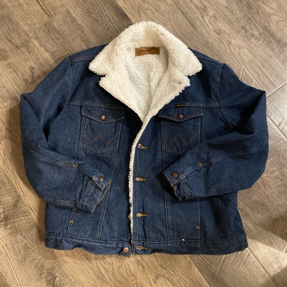 Wrangler Other - Vintage 80s Wrangler Dark Blue Denim Jacket with White Sherpa Lining